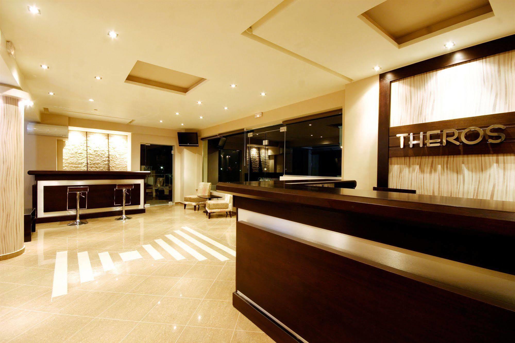 Theros Hotel Tavronitis Exteriér fotografie